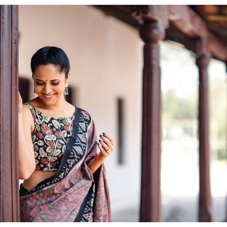 Anasuya New Photos - 1 / 5 photos