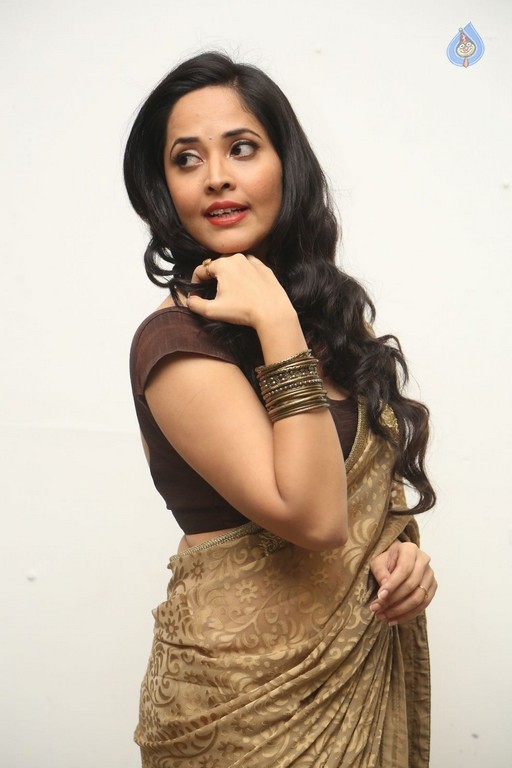 Anasuya Photos - 14 / 38 photos