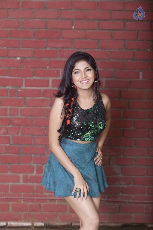 Anaswara Kumar Photos - 4 / 17 photos