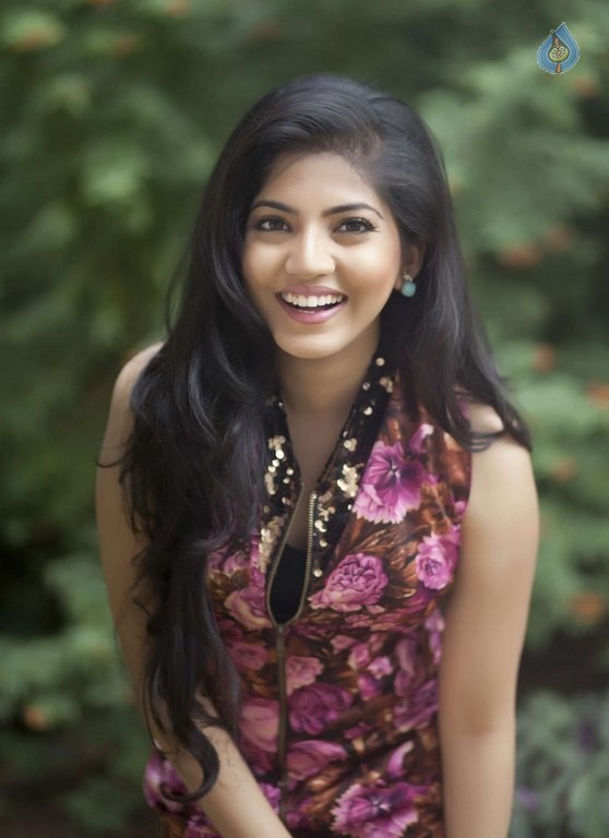 Anaswara Kumar Photos - 9 / 17 photos