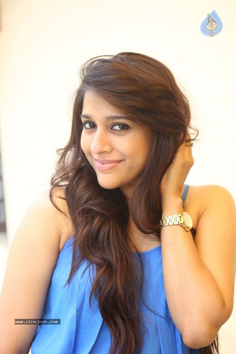 Anchor Rashmi Photos - 10 / 26 photos