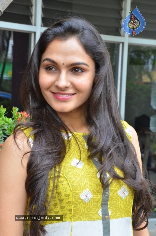 Andrea Jeremiah New Photos - 4 / 9 photos