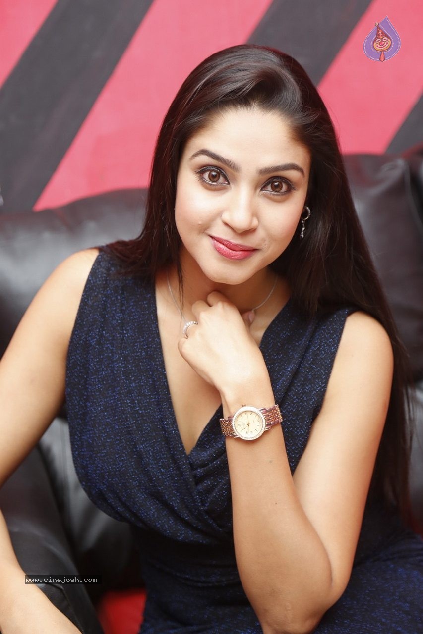 Angana Roy Latest Photos - 25 / 64 photos