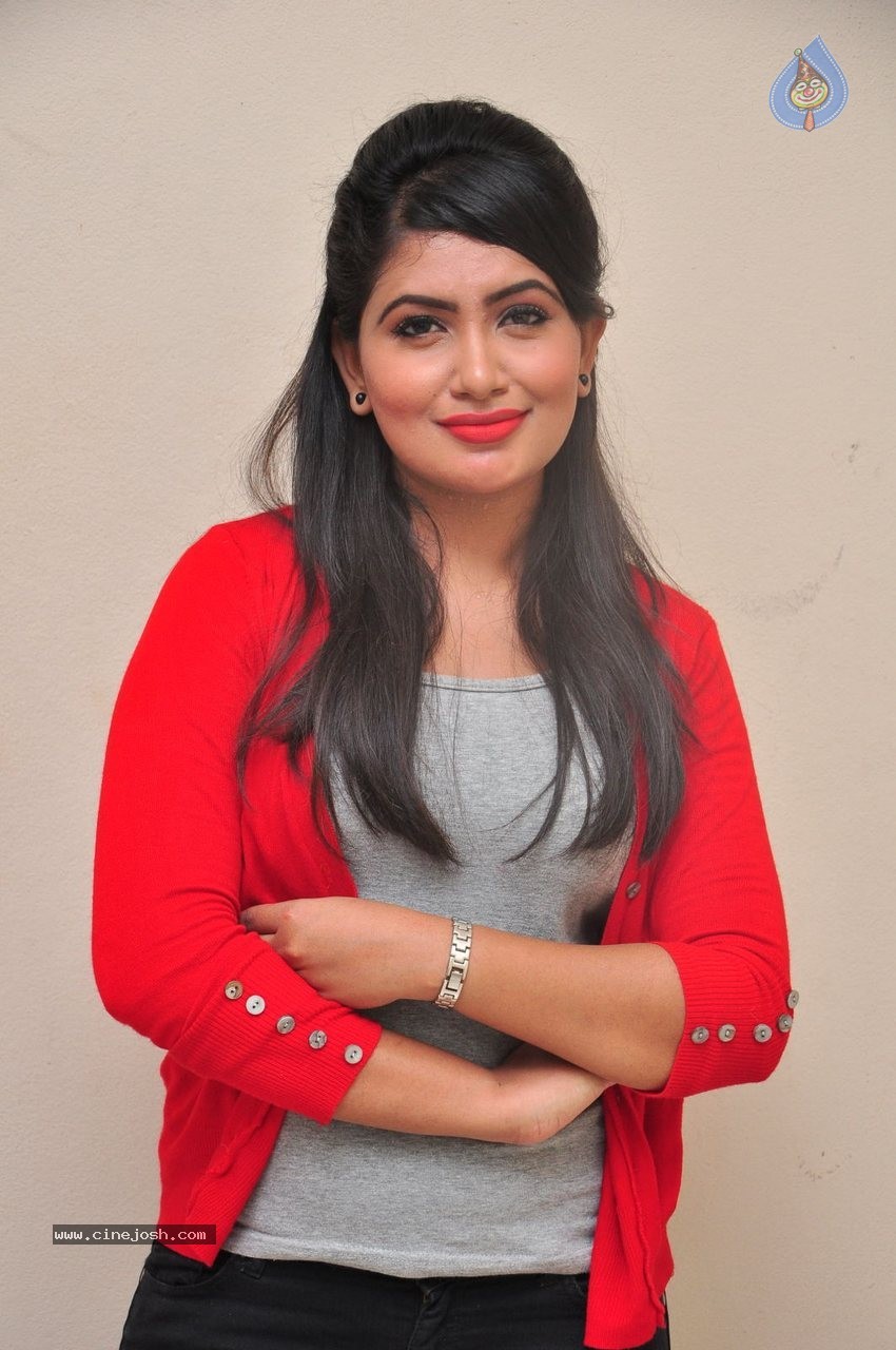 Angie James Photos - 34 / 64 photos