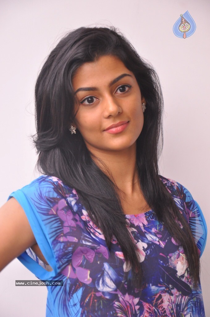 Anisha Ambrose Stills - 50 / 62 photos