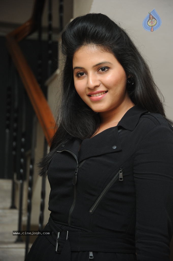 Anjali Latest Images - 59 / 152 photos