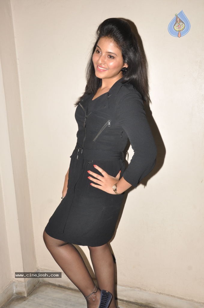 Anjali Latest Images - 67 / 152 photos