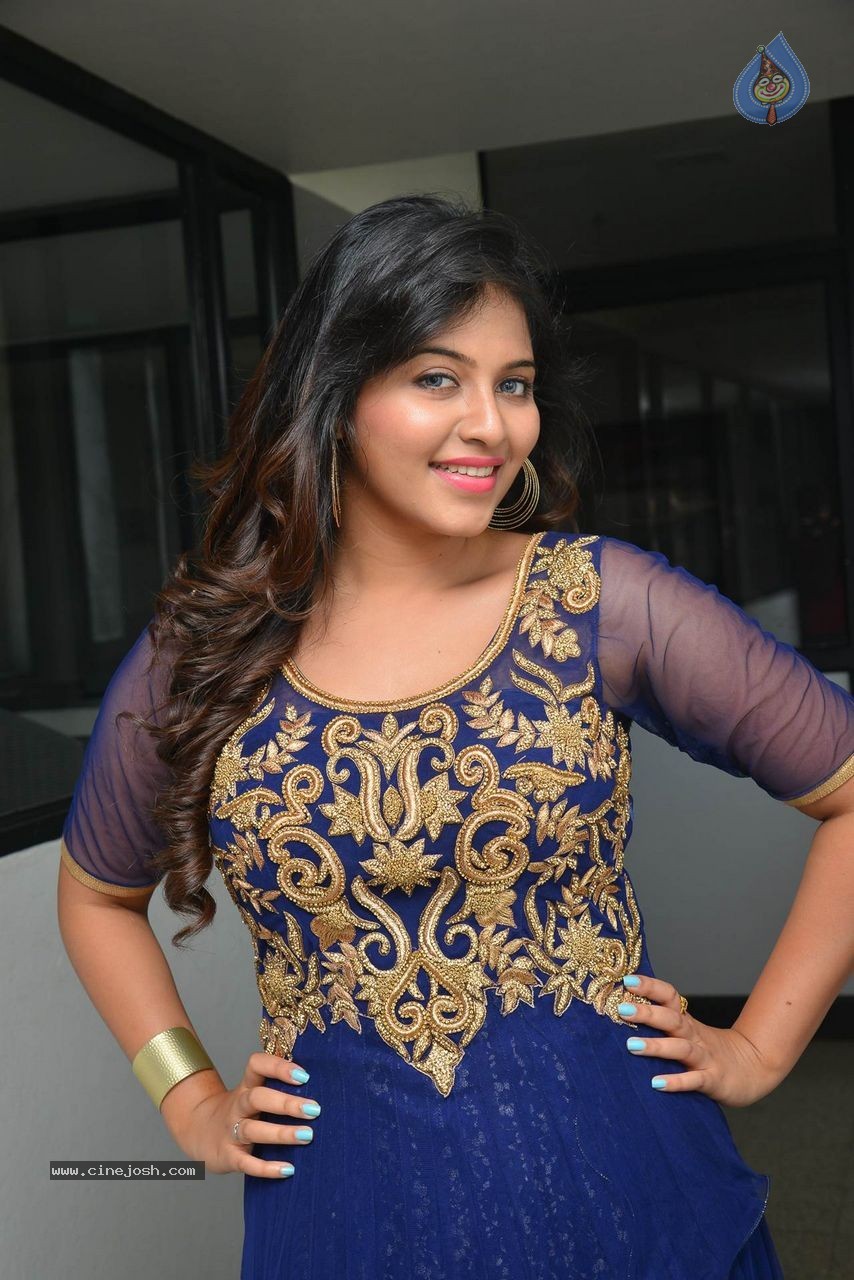 Anjali Latest Photos - 13 / 93 photos