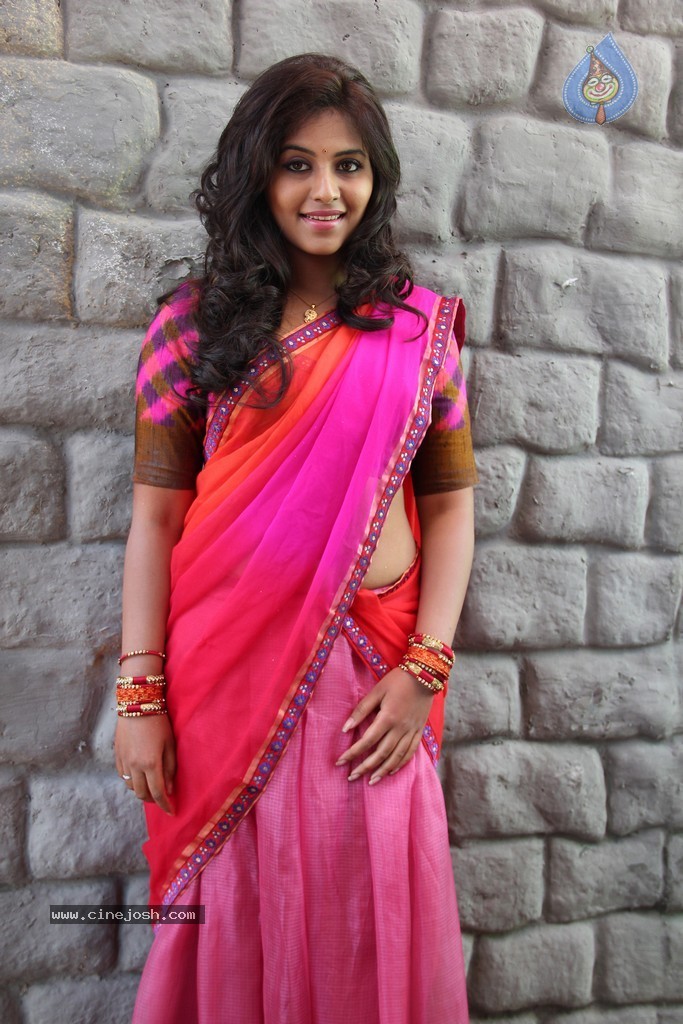 Anjali Latest Pics - 54 / 56 photos