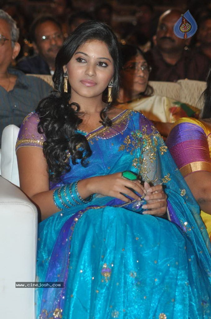 Anjali New Stills - 2 / 48 photos