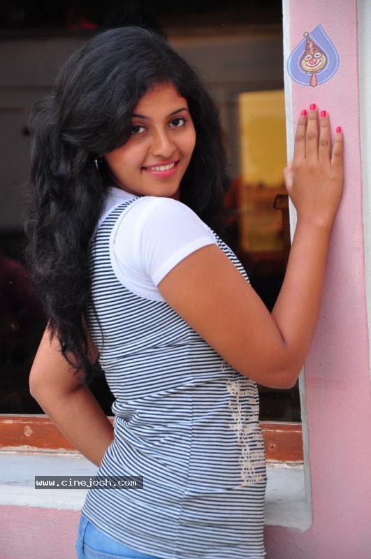 Anjali Photos - 54 / 110 photos