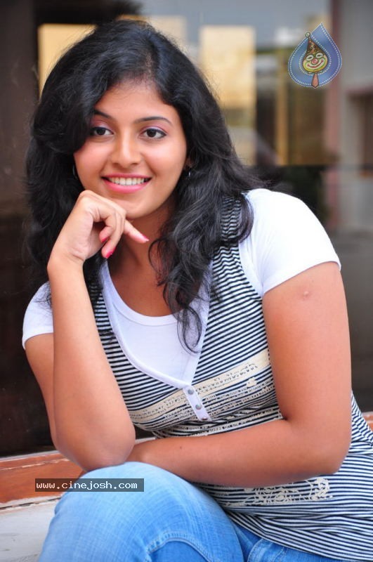 Anjali Photos - 105 / 110 photos