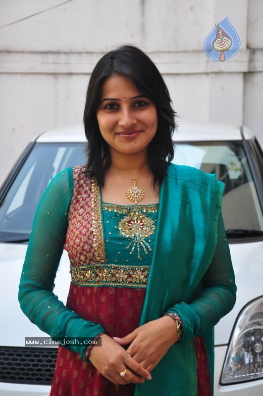 Anju Asrani Stills - 35 / 46 photos