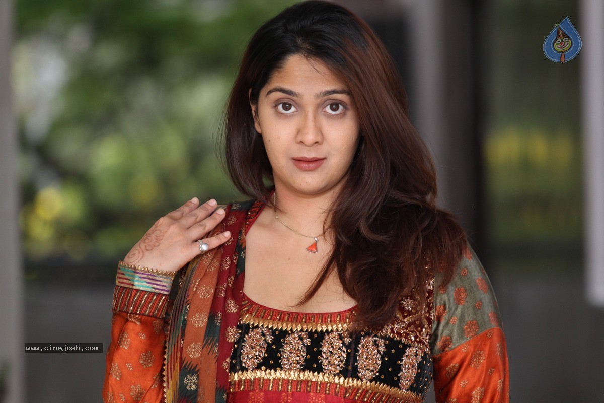 Ankitha Latest Stills - 27 / 96 photos