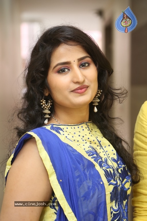 Ankitha M Actress Gallery - 7 / 21 photos