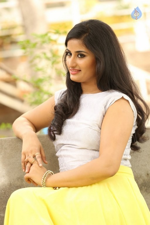 Ankitha New Photos - 19 / 33 photos