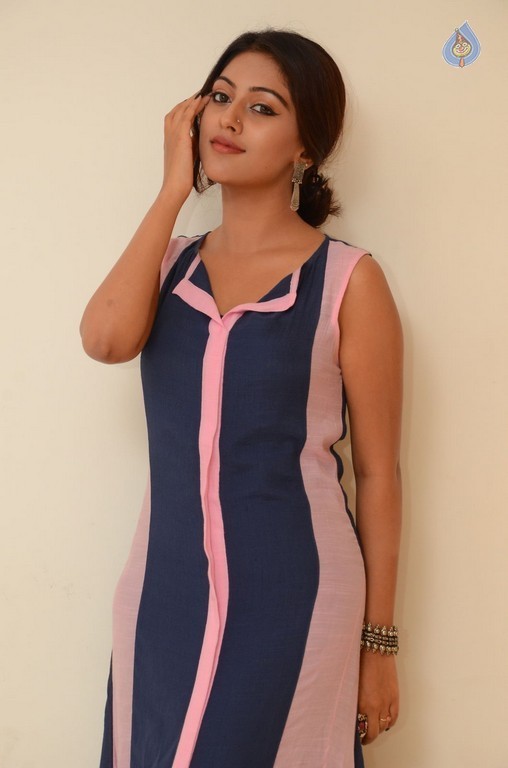 Anu Emmanuel New Stills - 13 / 35 photos