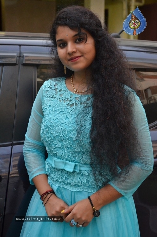Anu Krishna Latest Stills - 7 / 12 photos