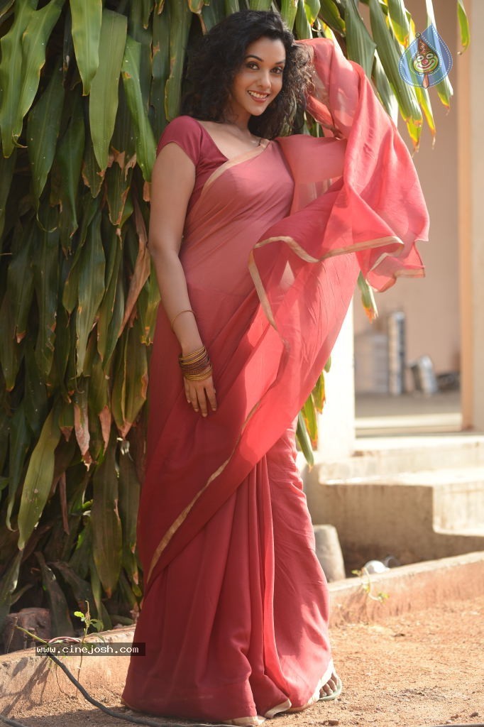 Anu Priya New Gallery - 36 / 124 photos