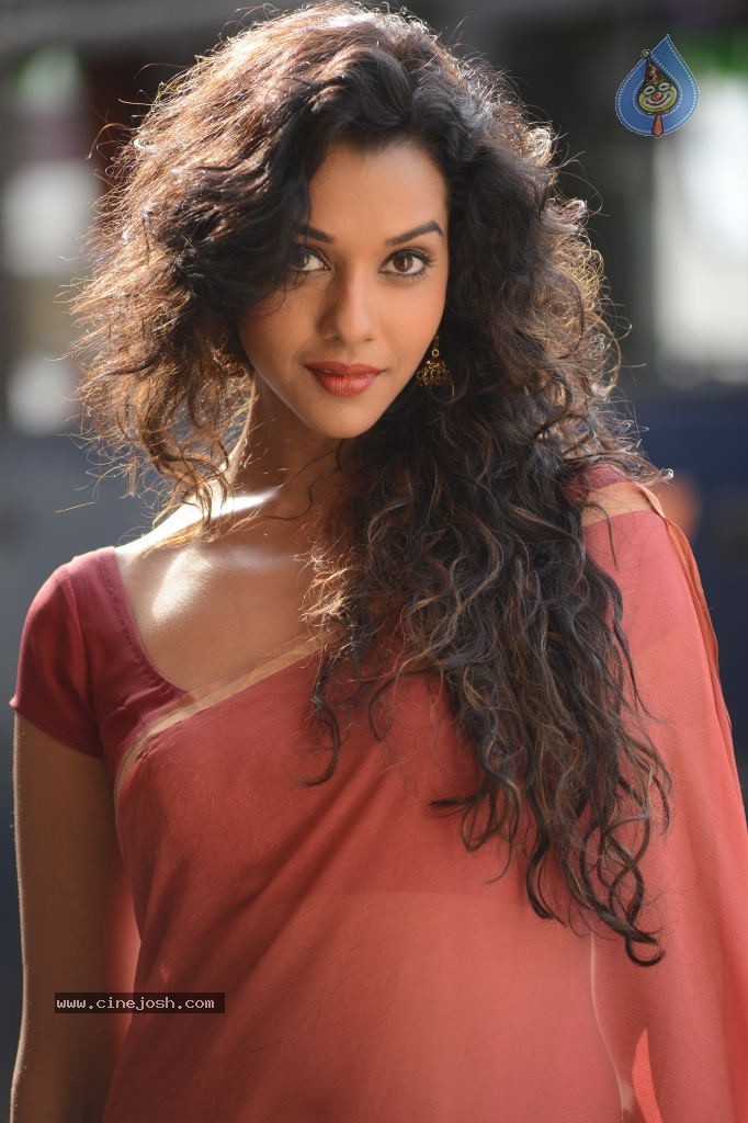 Anu Priya New Gallery - 86 / 124 photos