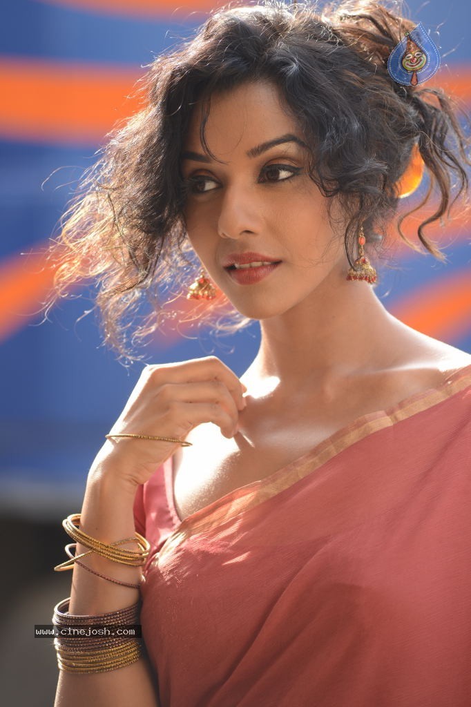 Anu Priya New Gallery - 98 / 124 photos