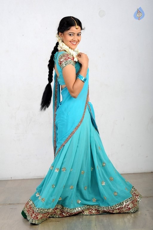 Anu Upadhaya Photos - 19 / 19 photos