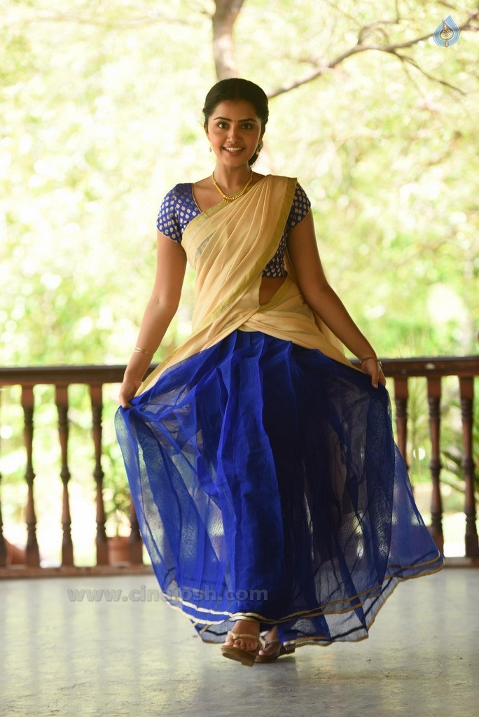 Anupama Parameswaran Latest Photos - 45 / 63 photos