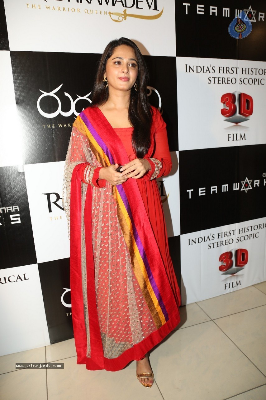 Anushka at Rudramadevi Trailer Launch - 25 / 64 photos