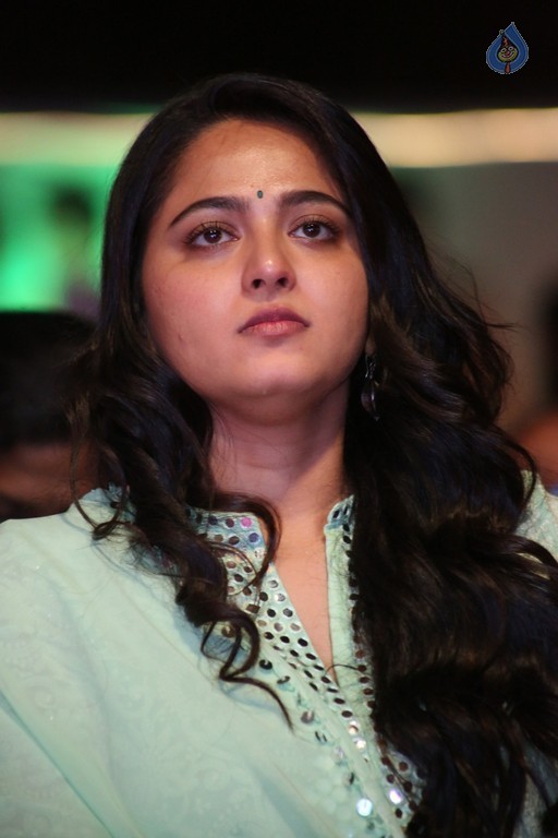 Anushka at Show Time Audio Launch - 18 / 42 photos