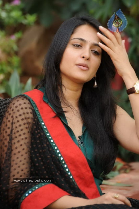 Anushka Latest Photos - 11 / 44 photos