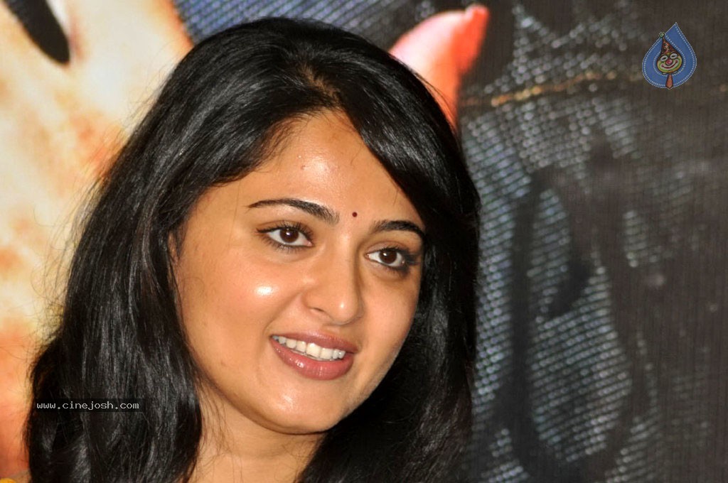 Anushka Latest Photos - 1 / 73 photos