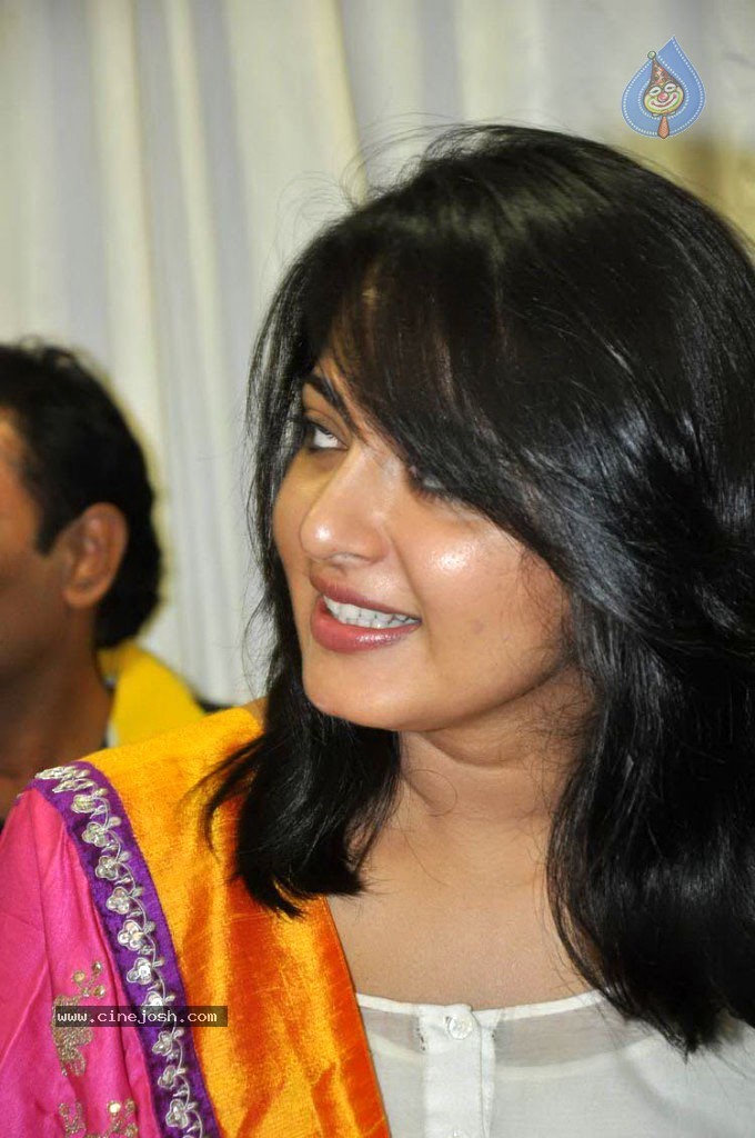 Anushka Latest Photos - 10 / 73 photos