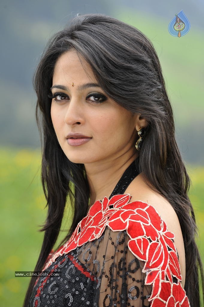 Anushka New Stills - 64 / 64 photos