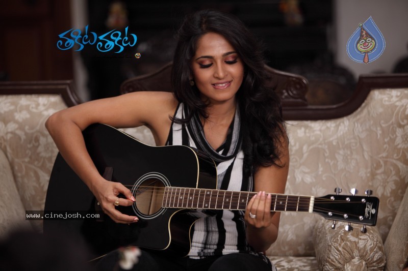 Anushka Stills in Thakita Thakita Movie - 21 / 24 photos