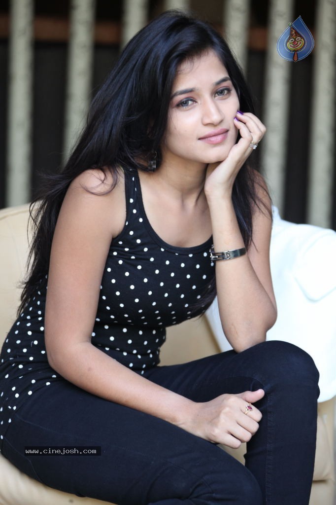 Anvika New Stills - 110 / 119 photos