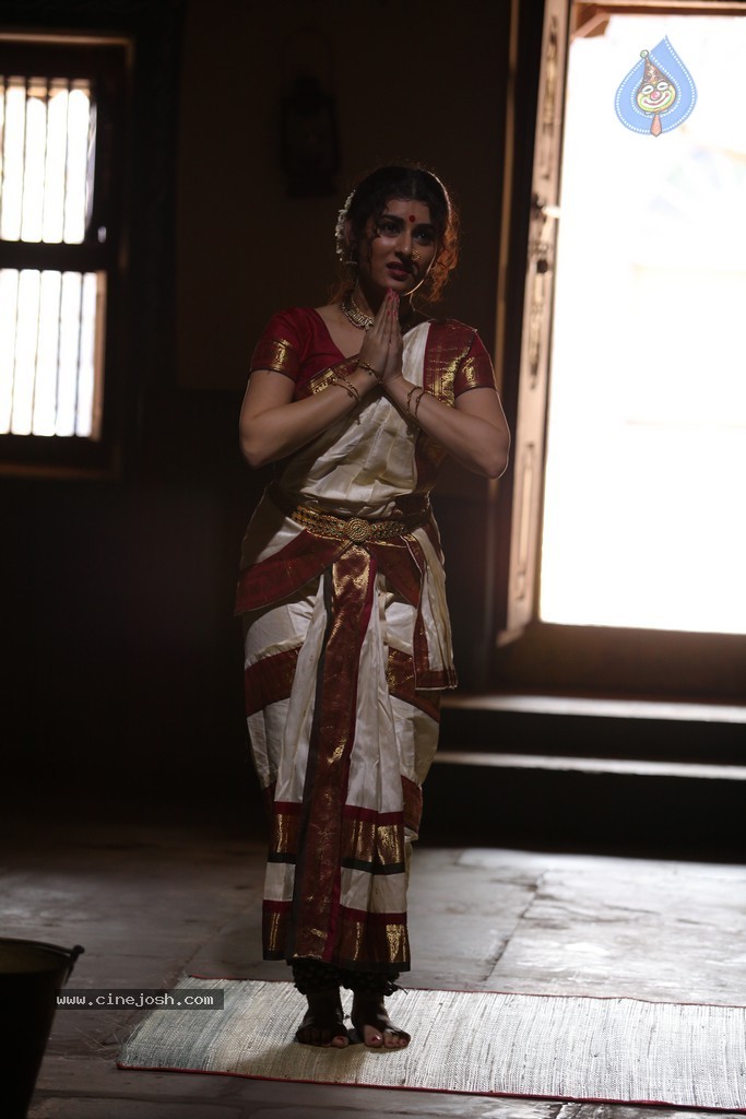 Archana Latest Gallery - 16 / 65 photos