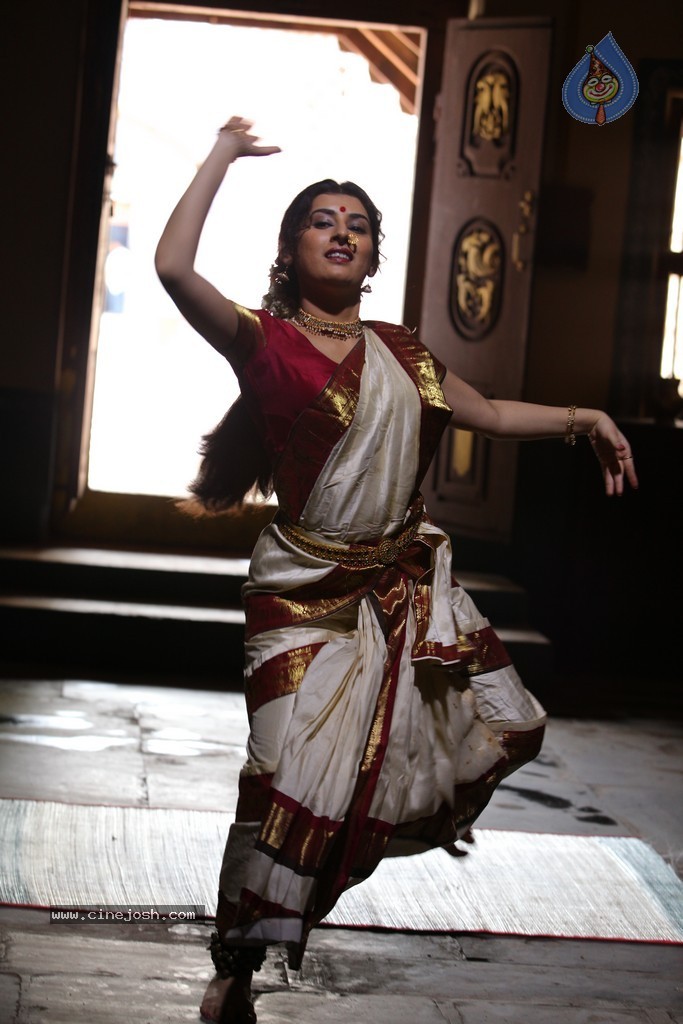 Archana Latest Gallery - 18 / 65 photos