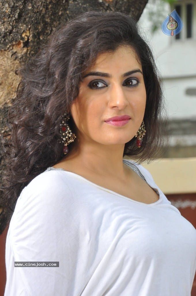 Archana Latest Photos - 89 / 94 photos