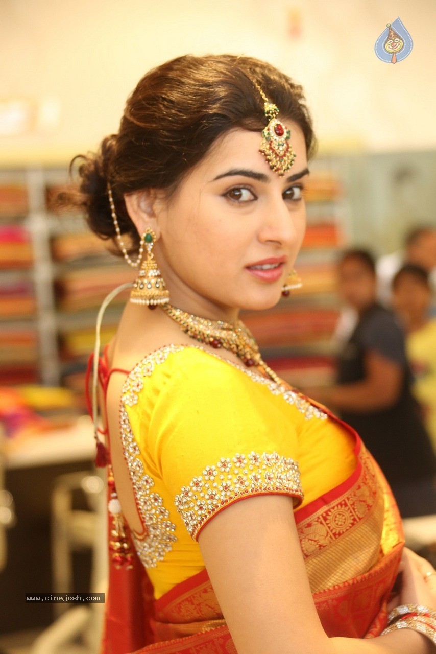 Archana Latest Photos - 15 / 56 photos