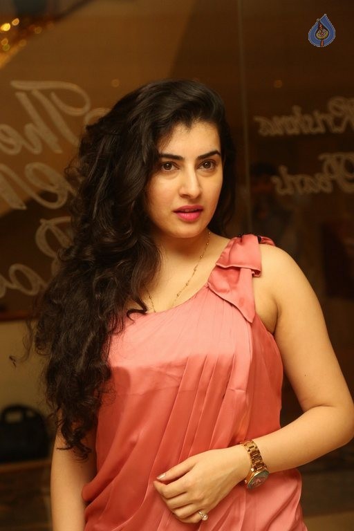 Archana Latest Photos - 28 / 39 photos