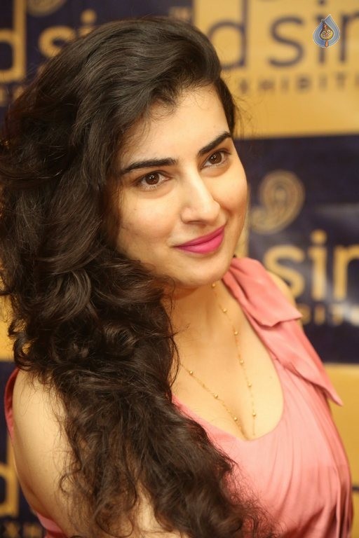 Archana Latest Photos - 31 / 39 photos