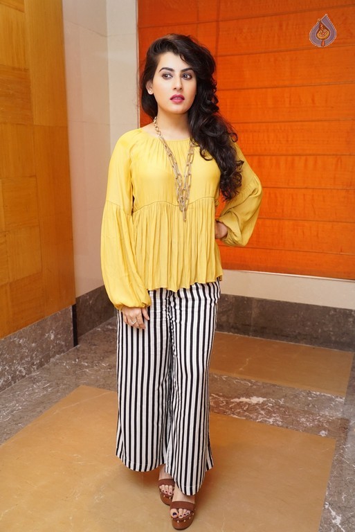 Archana New Gallery - 3 / 24 photos