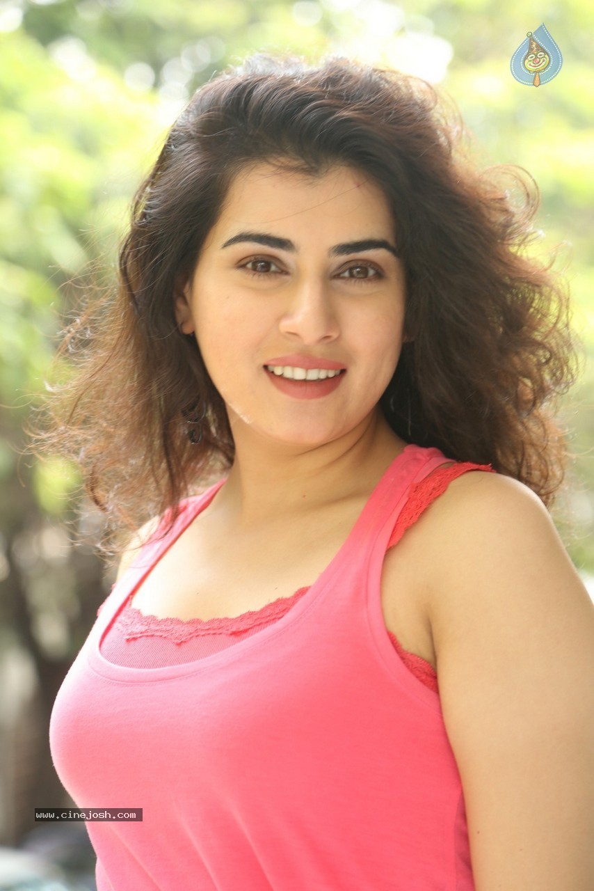 Archana New Photos - 19 / 64 photos