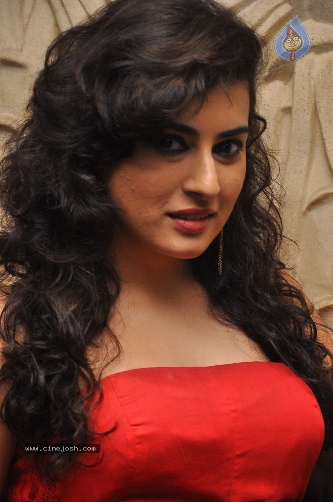 Archana New Stills - 2 / 68 photos