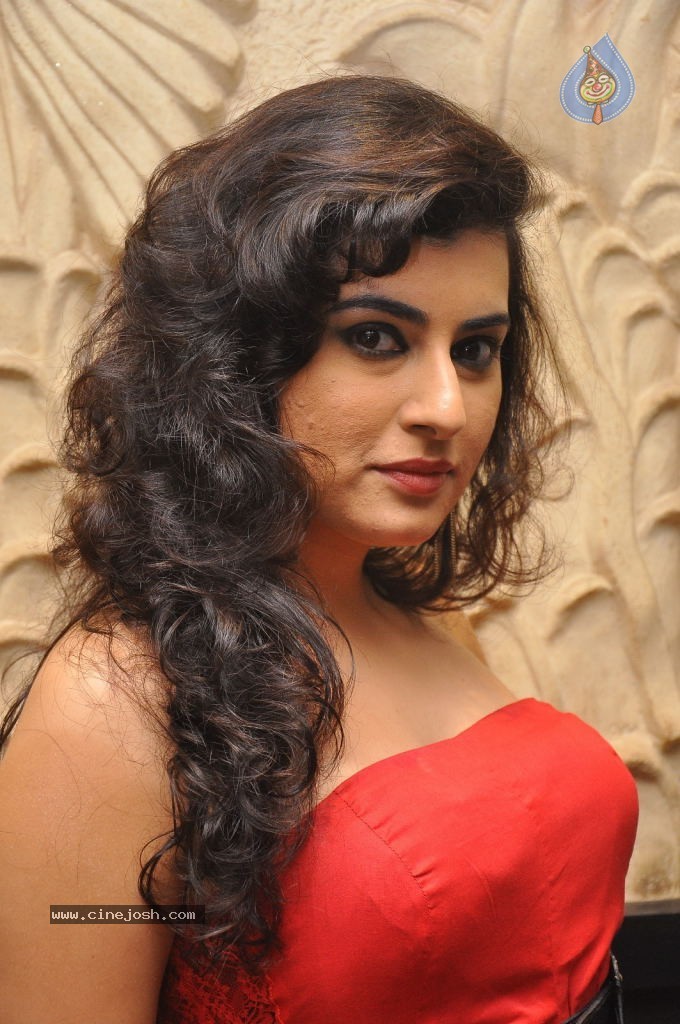 Archana New Stills - 12 / 68 photos