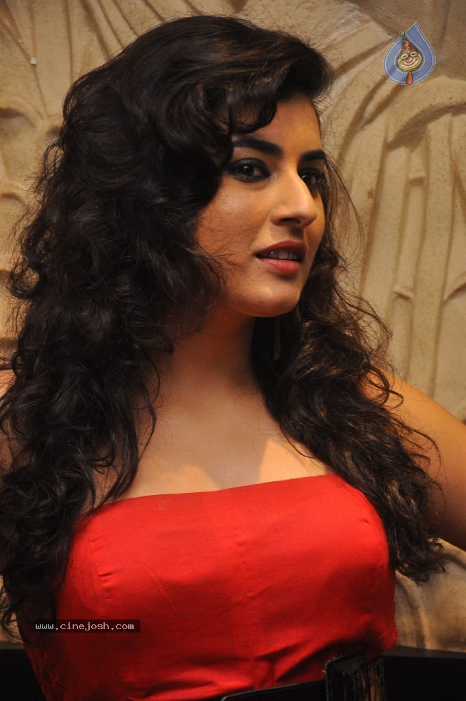 Archana New Stills - 62 / 68 photos