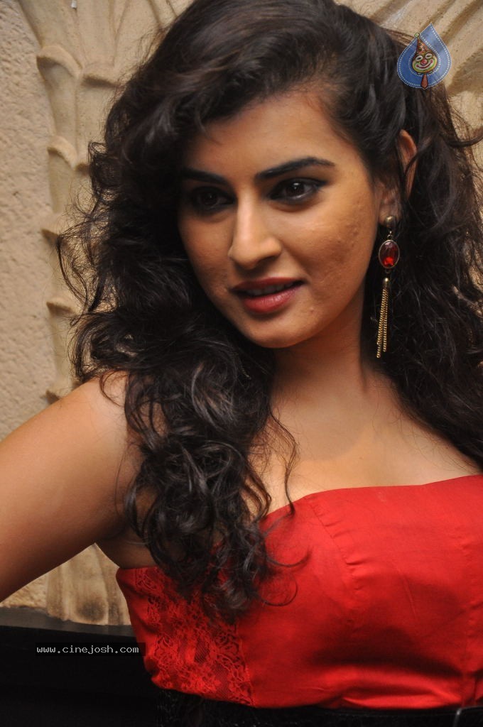 Archana New Stills - 66 / 68 photos