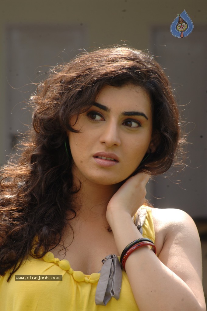 Archana New Stills - 2 / 81 photos