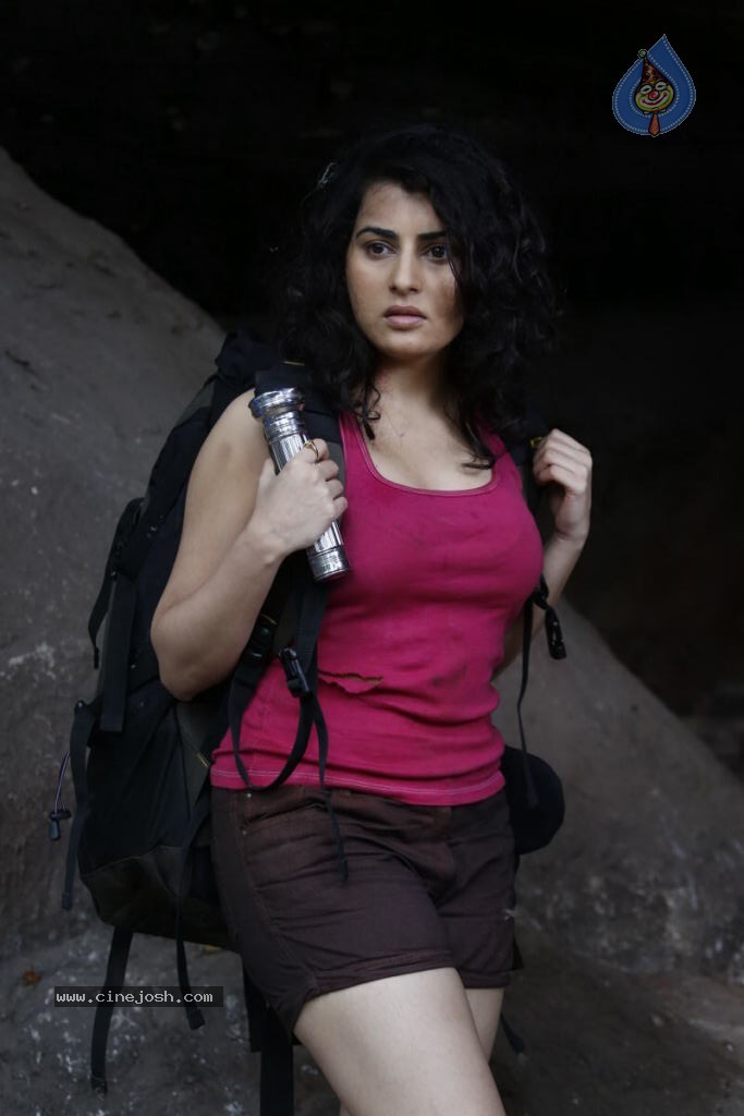 Archana New Stills - 61 / 61 photos
