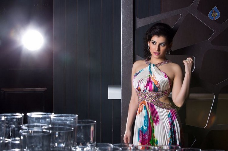 Archana Veda Photoshoot - 32 / 35 photos
